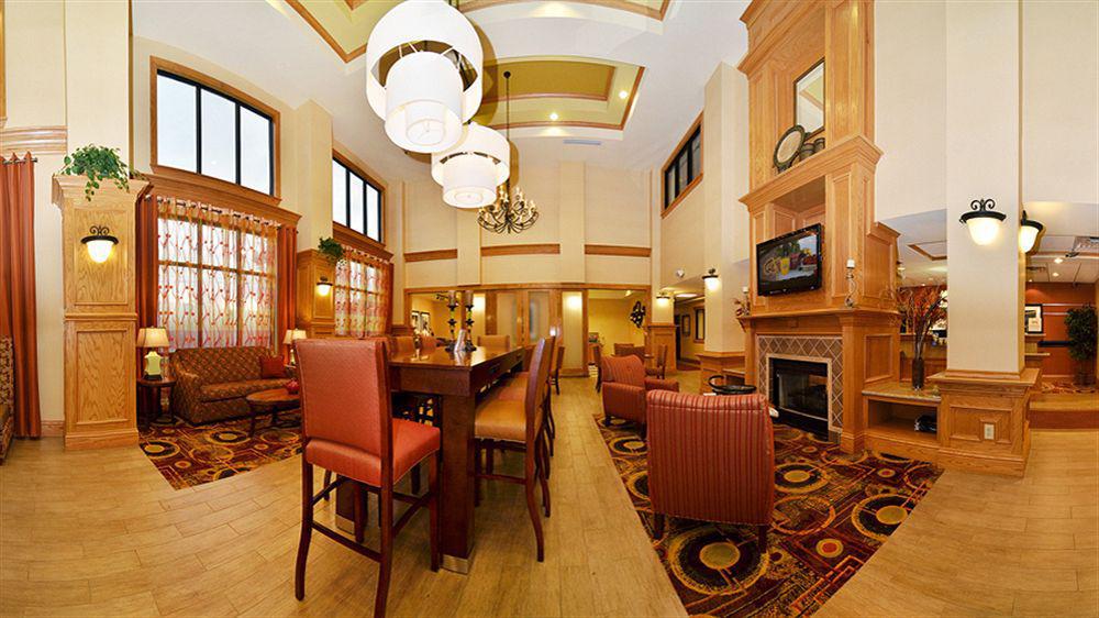 Hampton Inn & Suites Nacogdoches Esterno foto