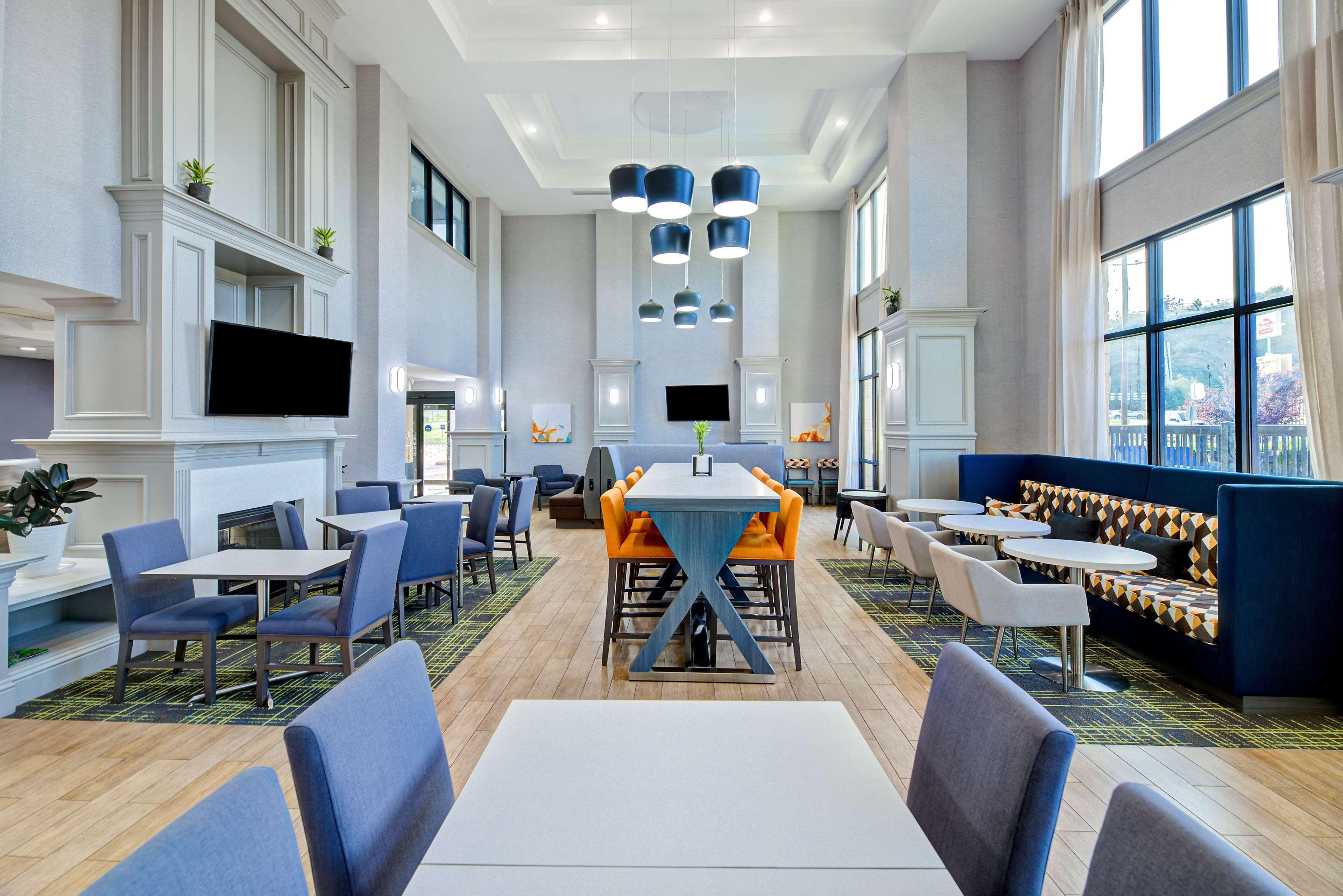 Hampton Inn & Suites Nacogdoches Esterno foto