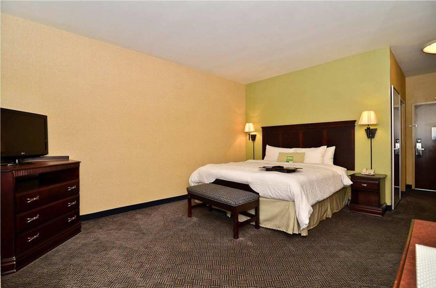 Hampton Inn & Suites Nacogdoches Esterno foto